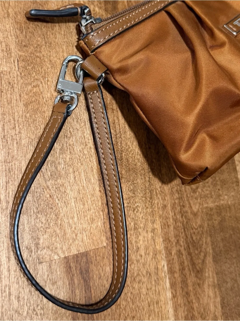 TUMI Nylon Wristlet Pouch Cosmetic Bag Travel Organizer Brown Leather Trim